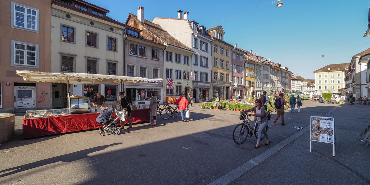 Aus-der-Gemeinde-Frische-Ware-und-Gesundheitstipps-Laufens-Markt-zieht-um