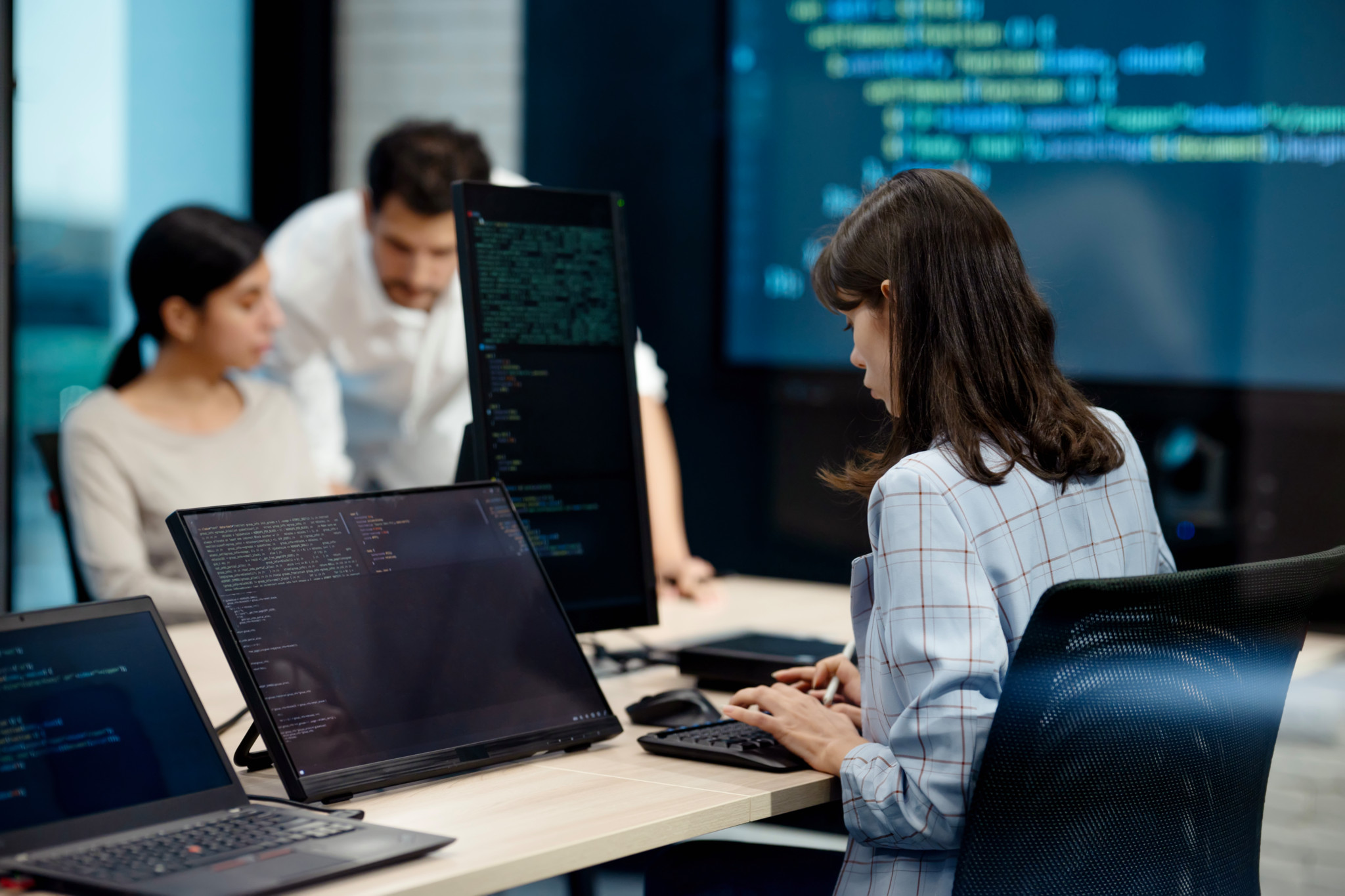 Millionen für künstliche Intelligenz: Die KI-Kosten für Firm