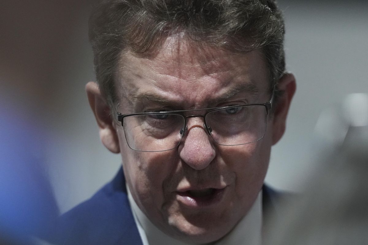 Albert Rosti s’adresse aux médias lors du Sommet sur le climat COP29 à Bakou, Azerbaïdjan, le 22 novembre 2024.