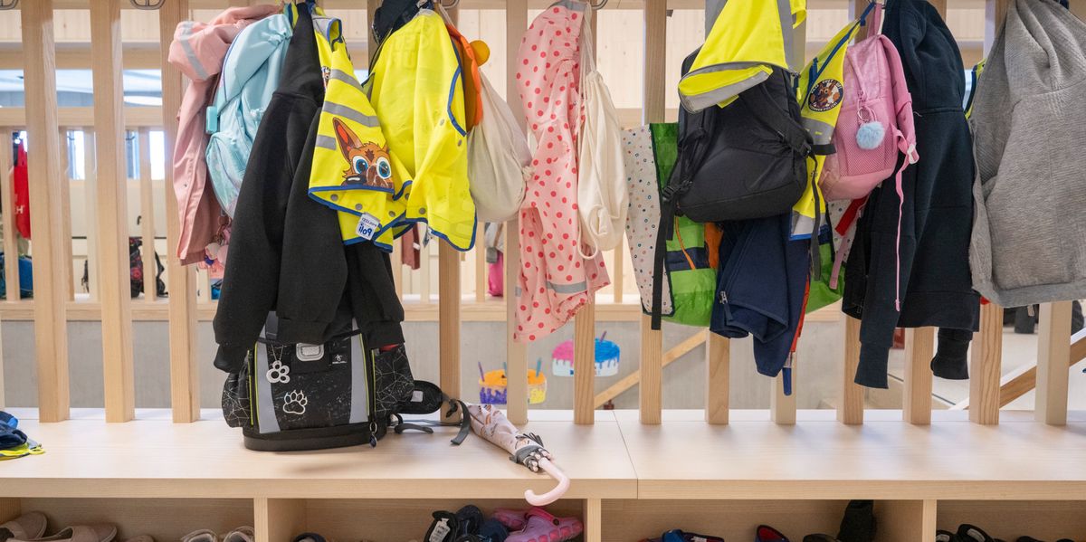 Aufregung-in-Selzach-SO-Drittkl-ssler-bringt-echte-Waffe-in-Primarschule