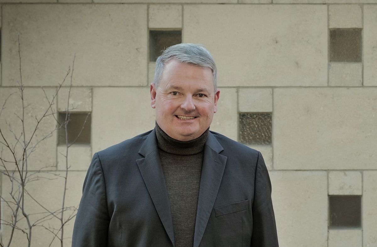 Genève, le 23 novembre 2023. Jean-Pierre Pasquier (à gauche sur la photo) et Romain Gauthier , les deux candidats au deuxième tour des élections complémentaires d'Onex.