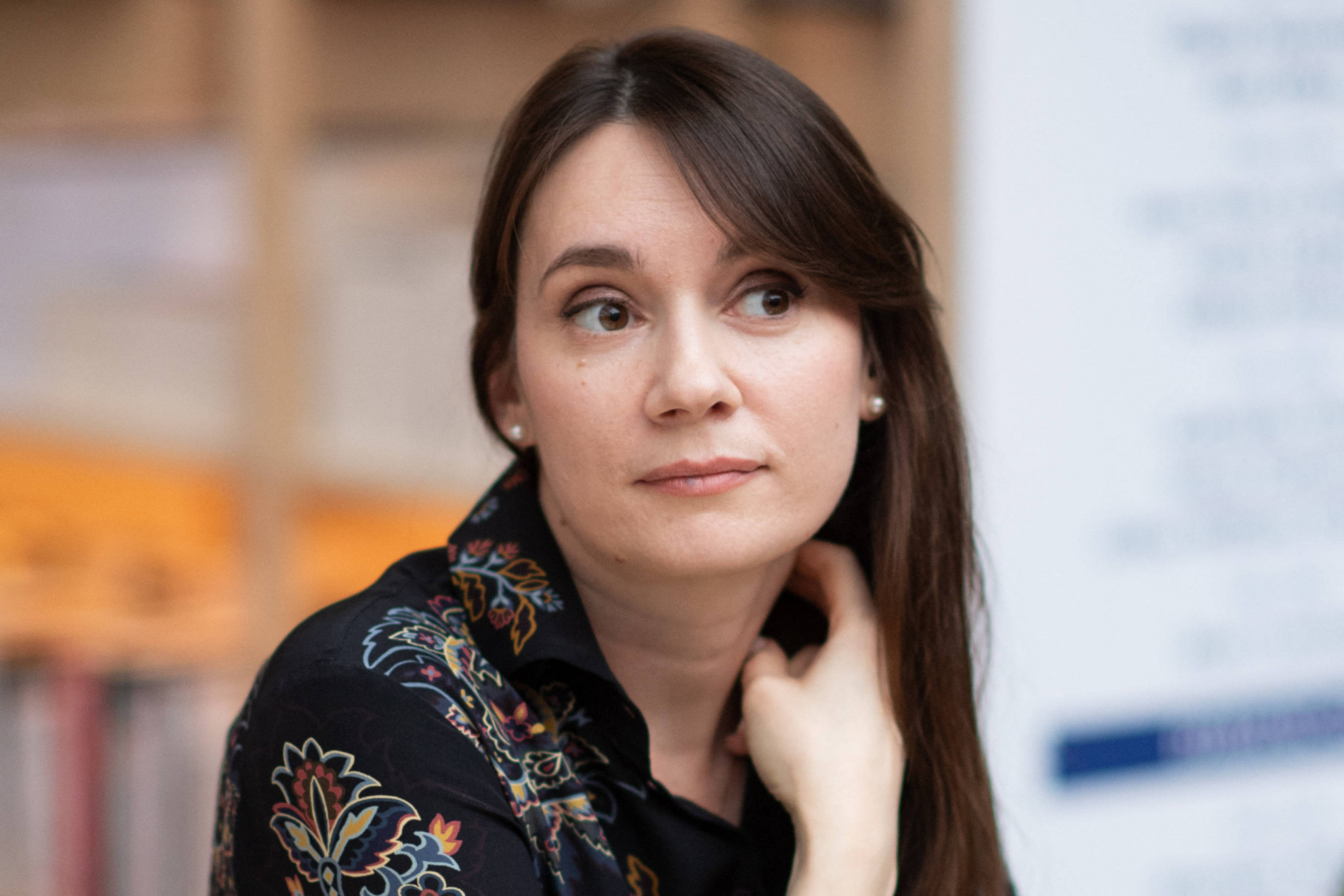 Chroniqueuse prorusse sur CNews: Paris veut expulser Xenia Fedorova, la galaxie Bolloré crie à la censure