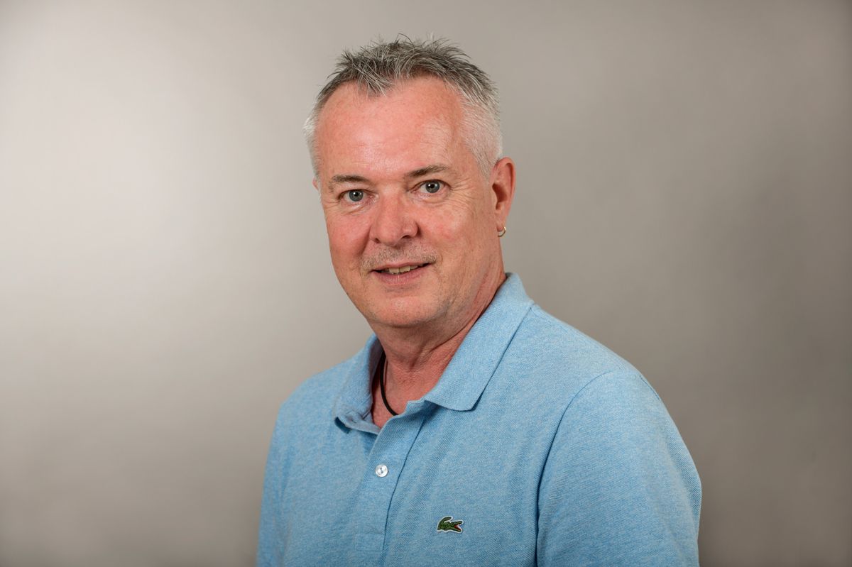 7 SEPTEMBRE 2021   LAUSANNE   portrait de journalistes des différentes rédactions de Tamedia Suisse romande    Emmanuel Favre Sport Center      PHOTO: PATRICK MARTIN/24HEURES 
        

