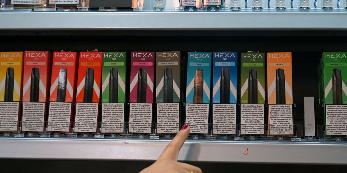 Suisse: le Parlement interdit les e-cigarettes  usage unique