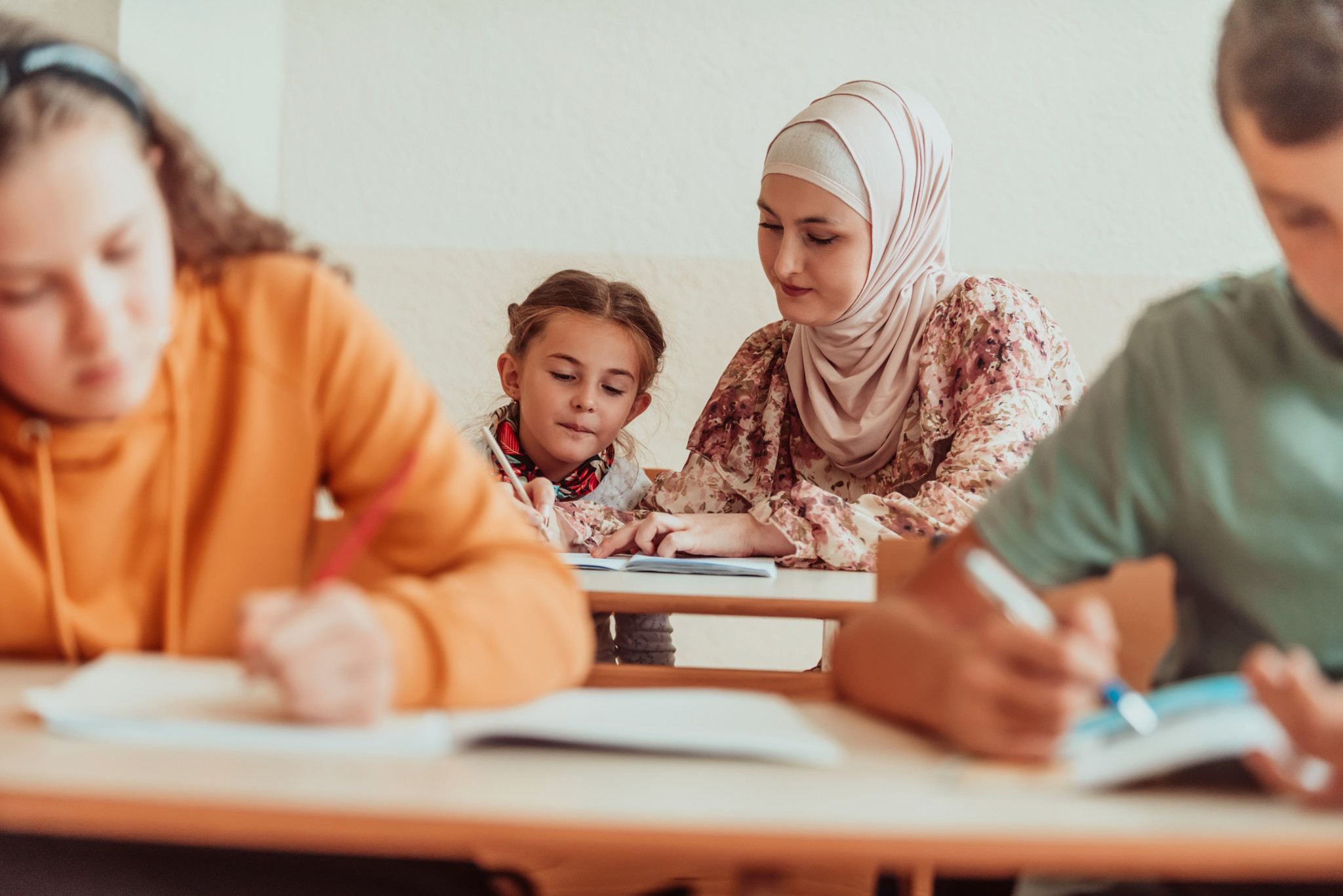 Zur Kopftuchdebatte für Lehrerinnen: Kopftuch, Kre