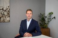 Interview mit Anleihenfachmann Fraser Lundie: «Anleger sollten ihre Abhängigkeit von US-Tech-Konzernen verringern»