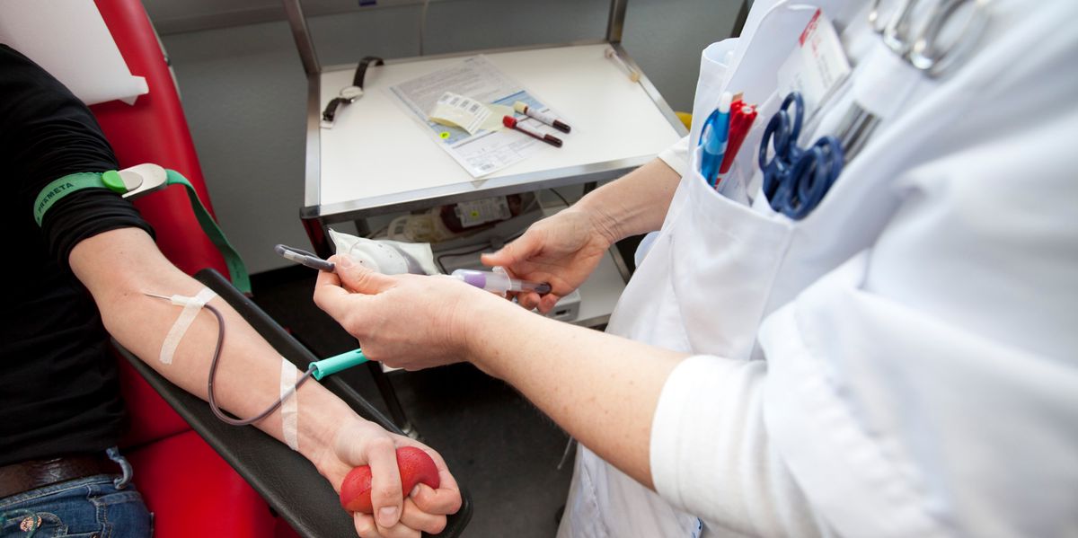 Nocebo-Effekt-Sagt-der-Arzt-Achtung-das-wird-wehtun-kann-das-den-Schmerz-verst-rken