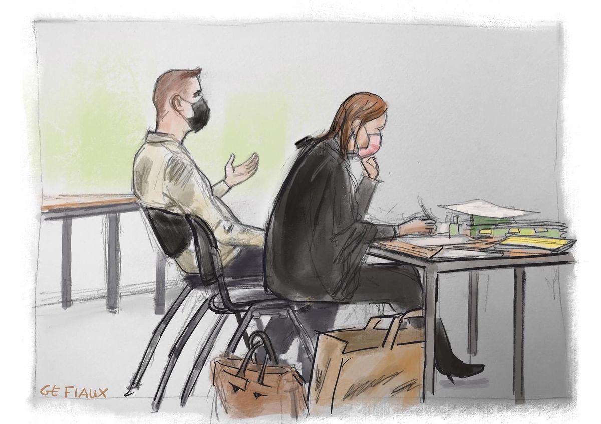 Le policier et son avocate, Me Odile Pelet, lors du premier procès en mars 2021.