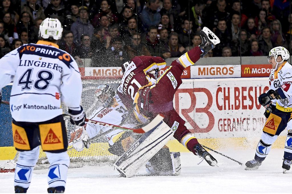 Chris McSorley, maintenant, Francis Paré doit jouer à Zoug!