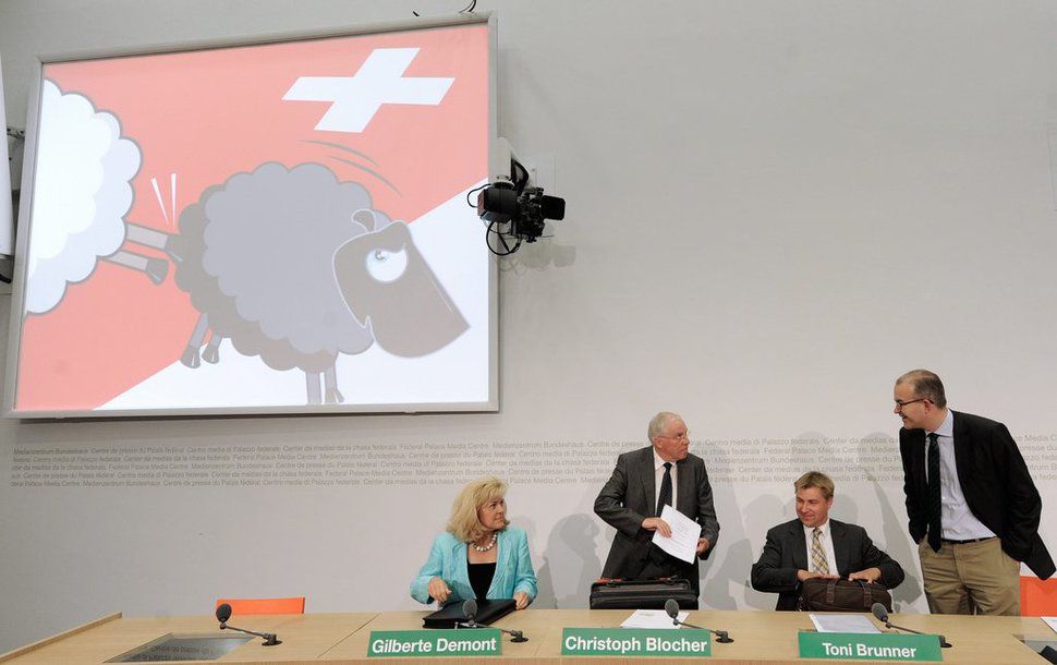 Baut sich die SVP ihre eigene Welt? | Basler Zeitung