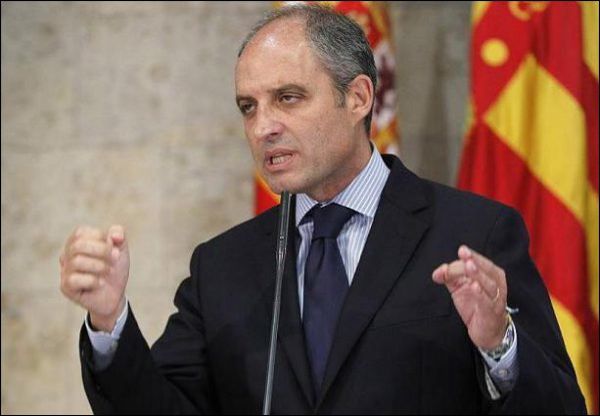 Camps annonce sa démission à Valence le 20 juillet. Camps annonce sa démission à Valence le 20 juillet.