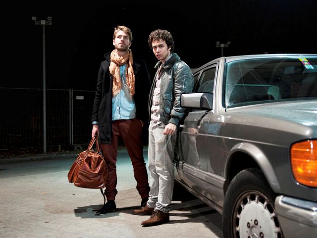 Lo&Leduc auf dem Pressefoto von 2011. Im gleichen Jahr steckten die Berner Rapper 8000 Franken aus dem Jugendpreis der Burgergemeinde Bern in die Tasche.