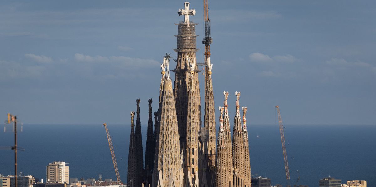 Sagrada-Fam-lia-in-Barcelona-Muss-sich-der-Architekt-Gottes-im-Grab-umdrehen-