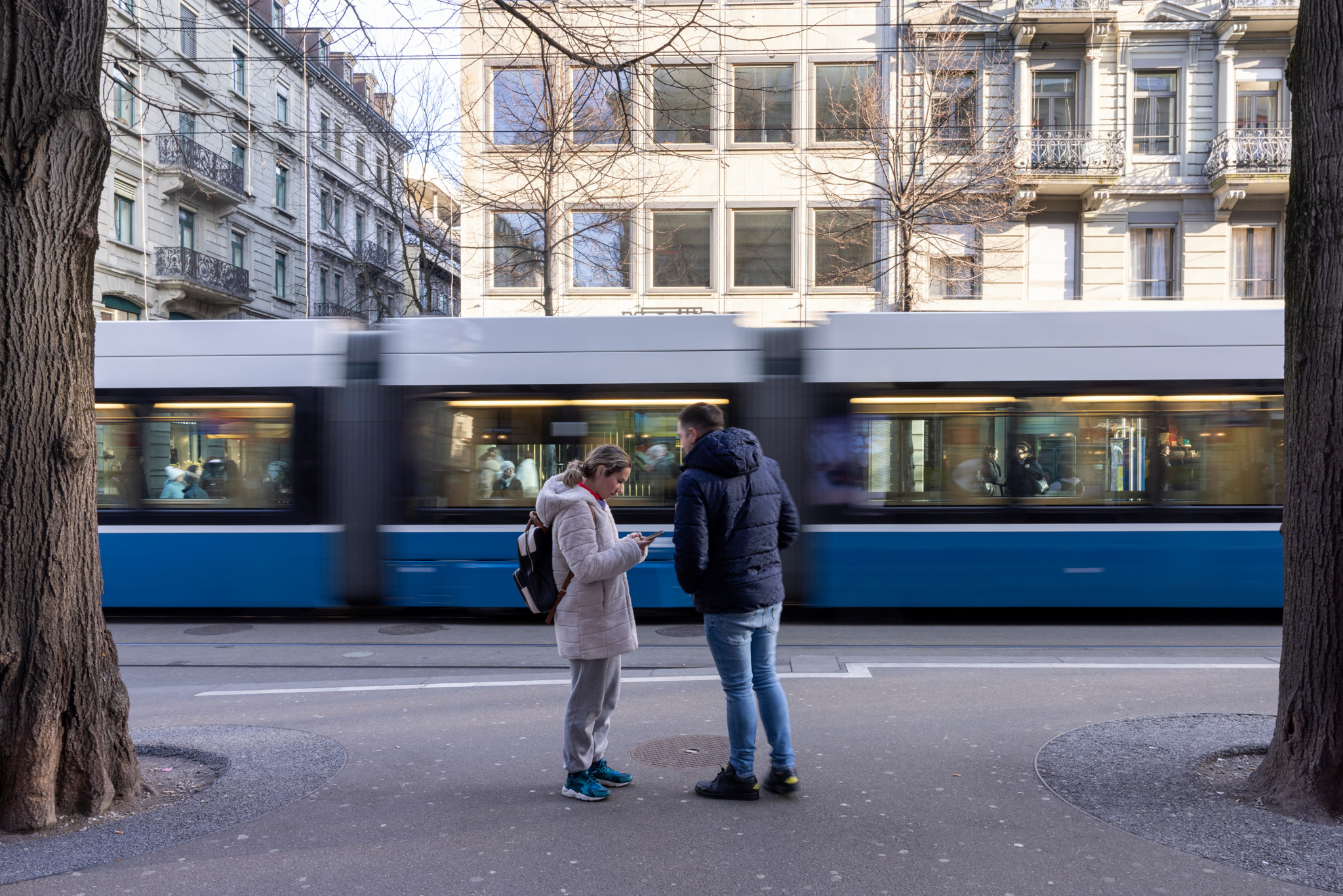 ÖV in Zürich: Unfall mit Fussgängerin sorgt für Unterbrüche im Seefeld