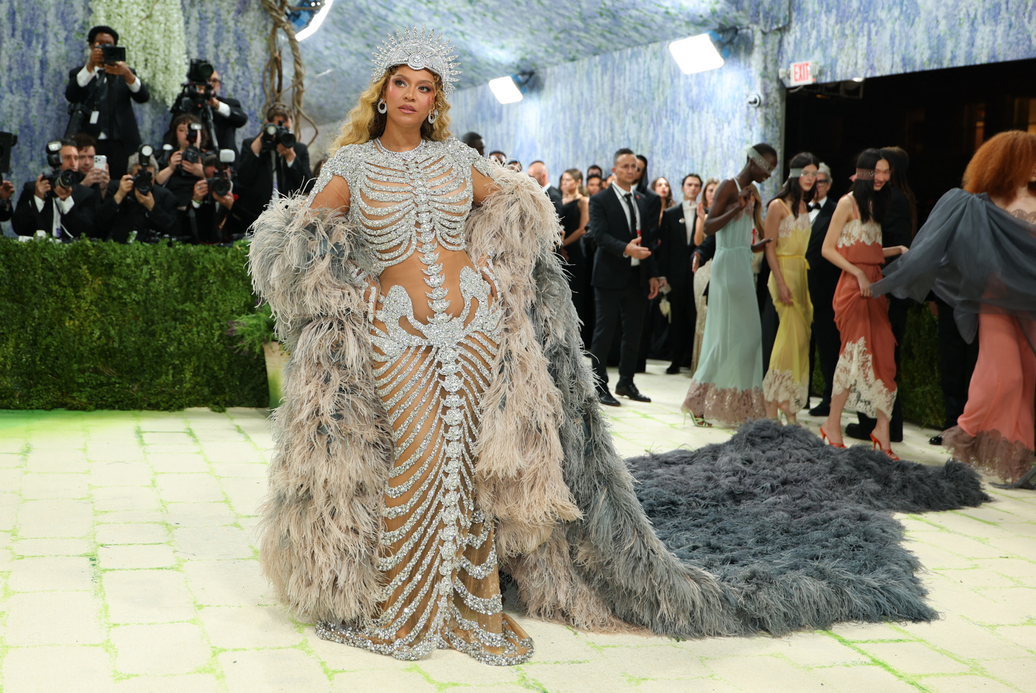 Met Gala: Beyoncé, les meilleures tenues et un apolitisme criant