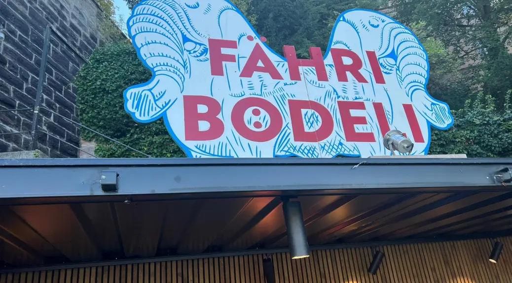 Le bar Fähribödeli, à Bâle connaît le succès depuis plusieurs années.