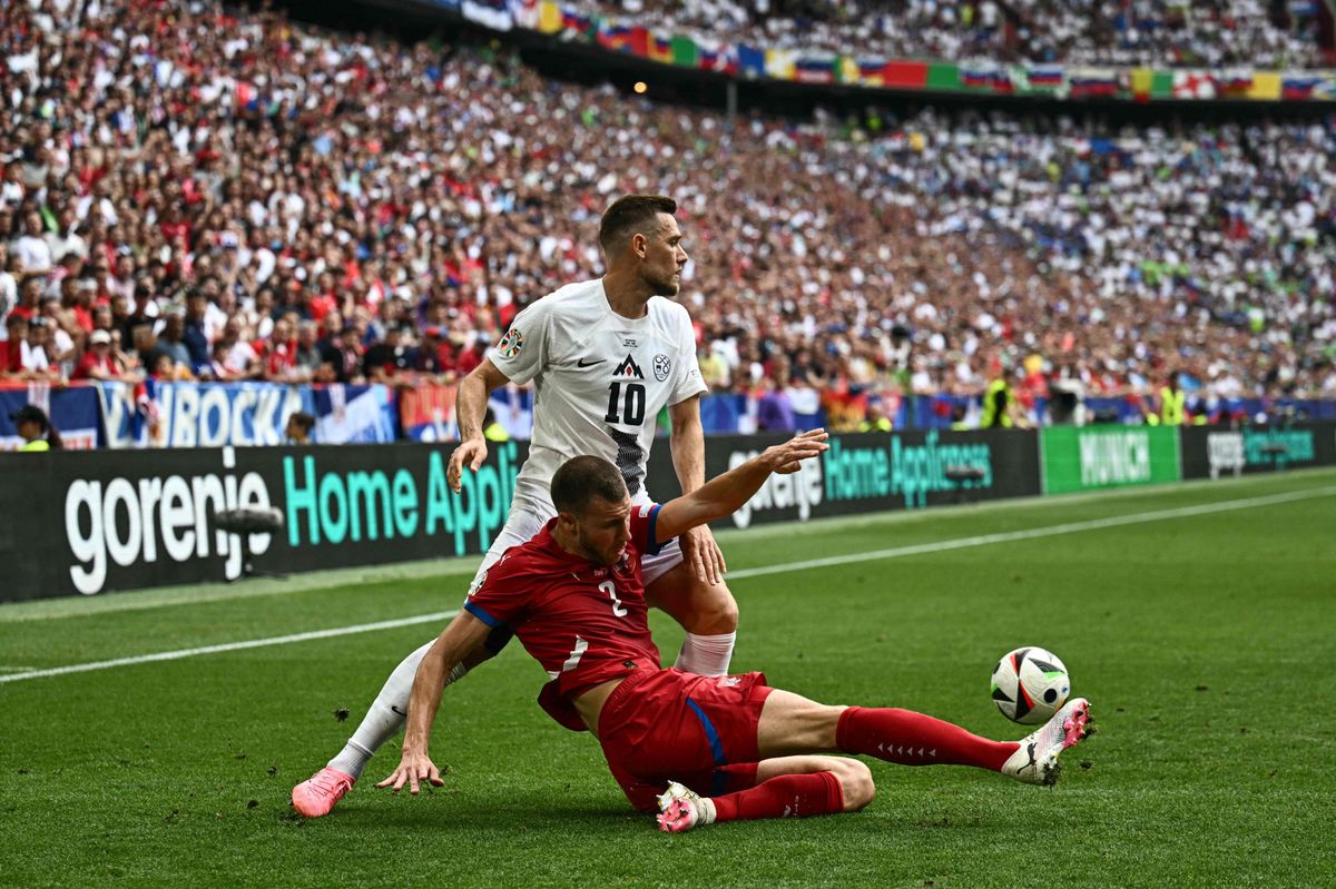 OlivierAwards Hannah Waddingham konfrontiert Fotografen Zürcher