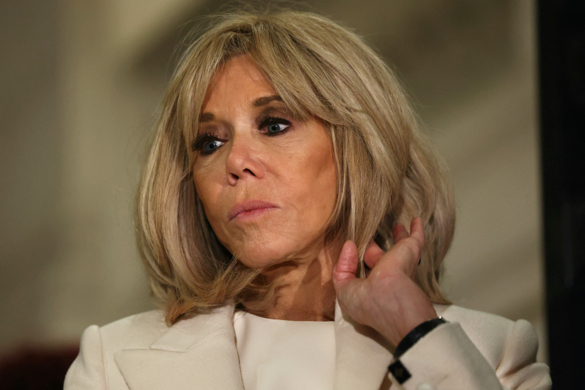Brigitte Macron: le mouvement #salesconnes prend de l'ampleur