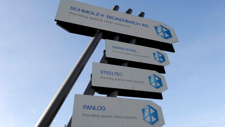 Mit den Zahlen liegt der Stahlkonzern beim Umsatz leicht unter, bei Ebitda und Reingewinn jedoch über den Erwartungen der Analysten. 