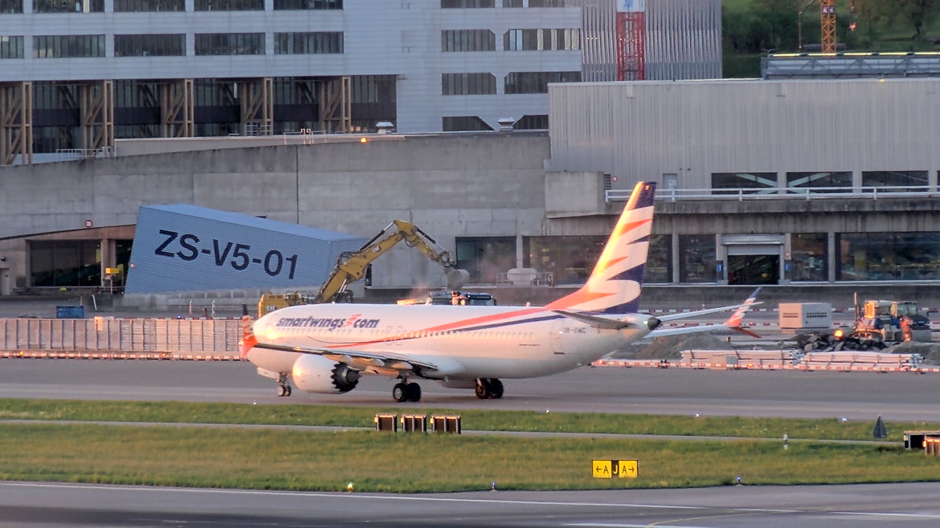 Flughafen Zürich: Familie um 2 Uhr aus dem Schlaf gerissen – Ausschaffungsflug auch im Kanton Aargau politisches Thema