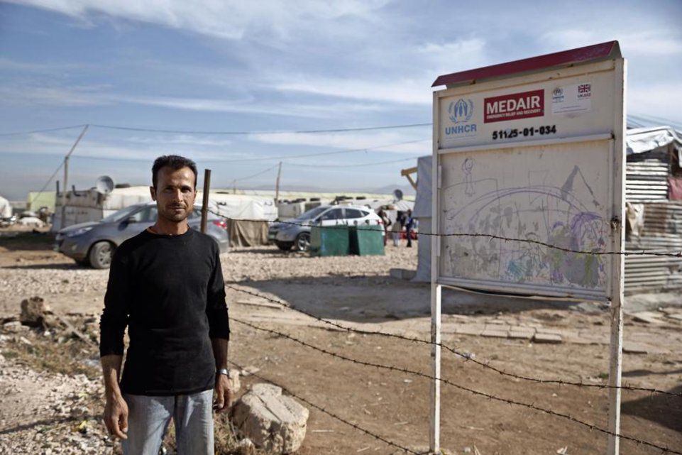 Ibrahim Alloush, réfugié nommé responsable du camp où il vit, témoigne de l'aide des ONG.