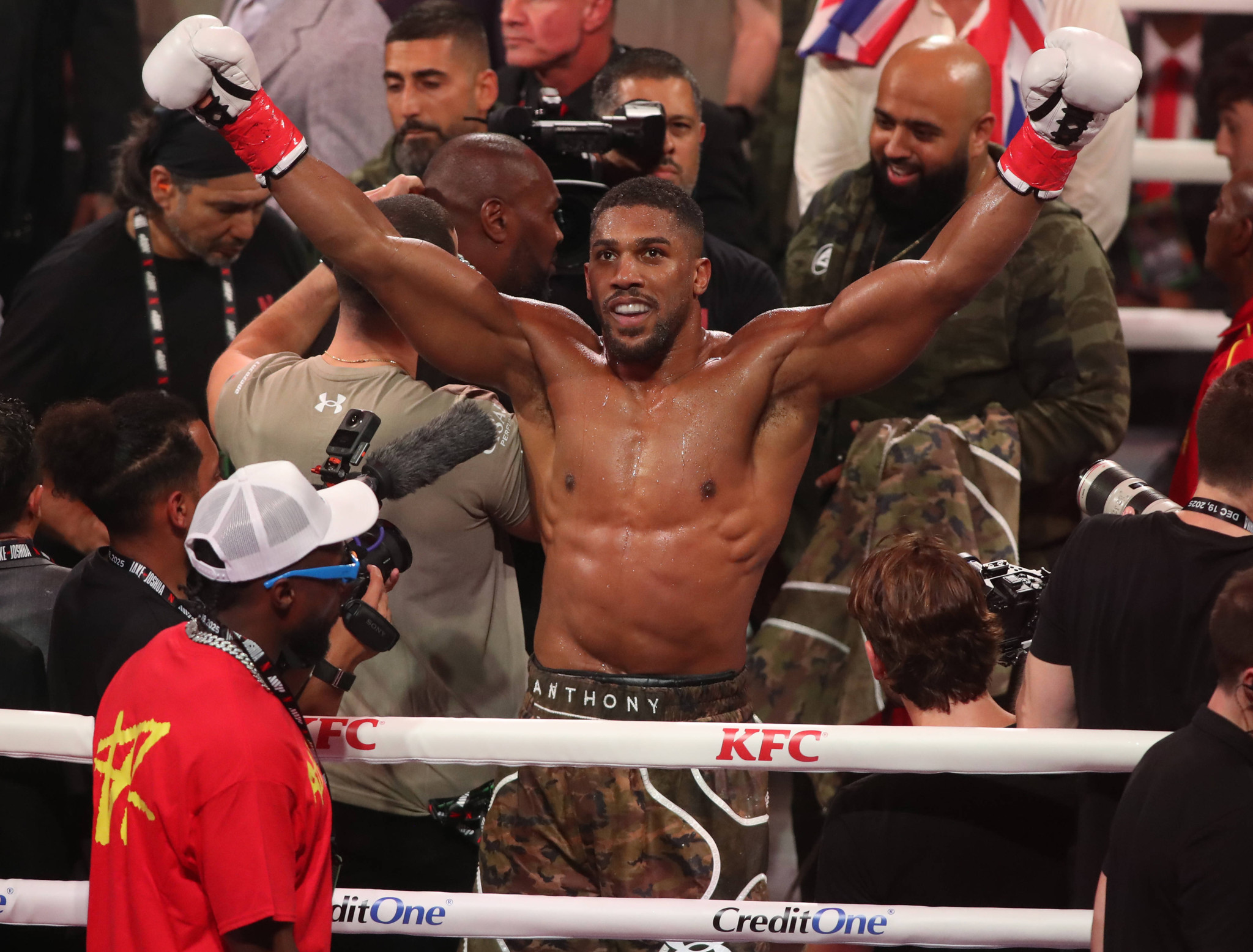 Joshuas Comeback: Erster Kampf seit Unfall: Anthony Joshua steigt wieder in den Ring