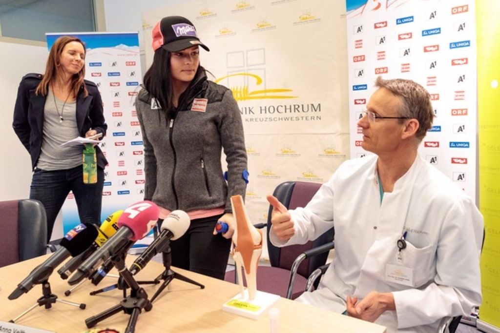 Anna Veith a été opérée avec succès