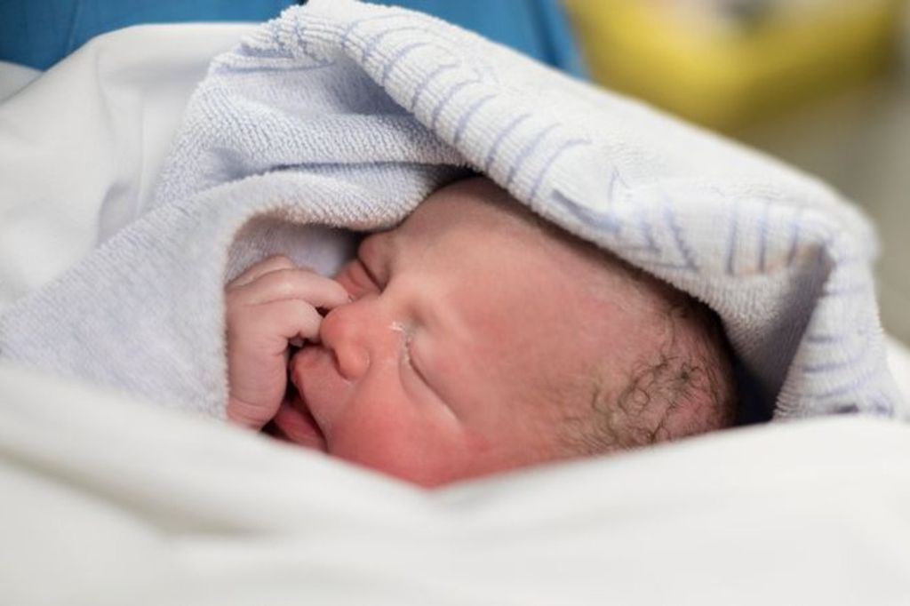 «Noah» et «Emma», des prénoms toujours prisés