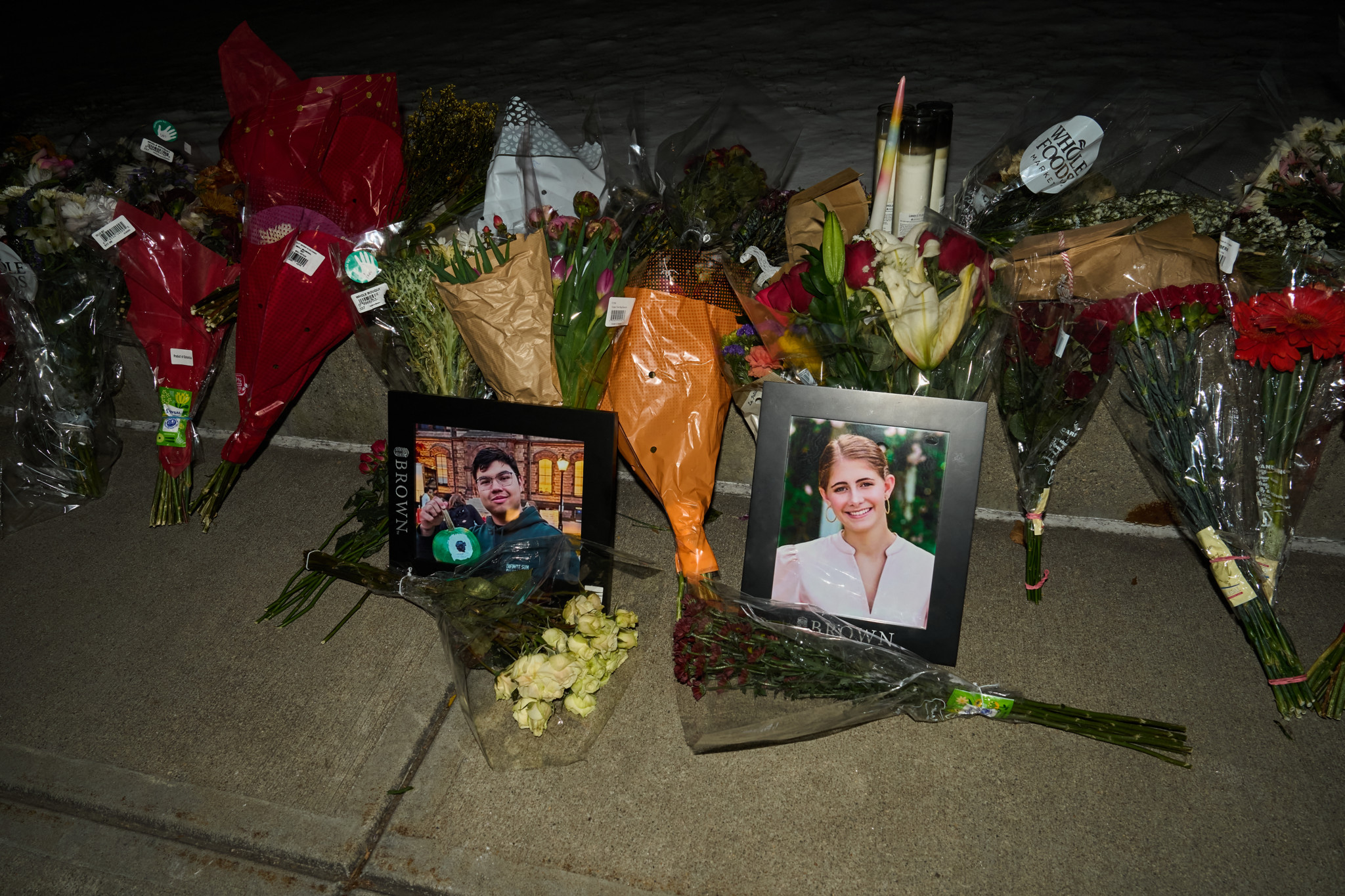 Le suspect de la fusillade à l’Université Brown retrouvé mort