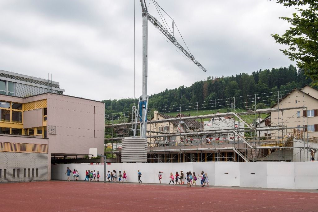Schwimmpause der Oberriedner Schüler dauert noch länger