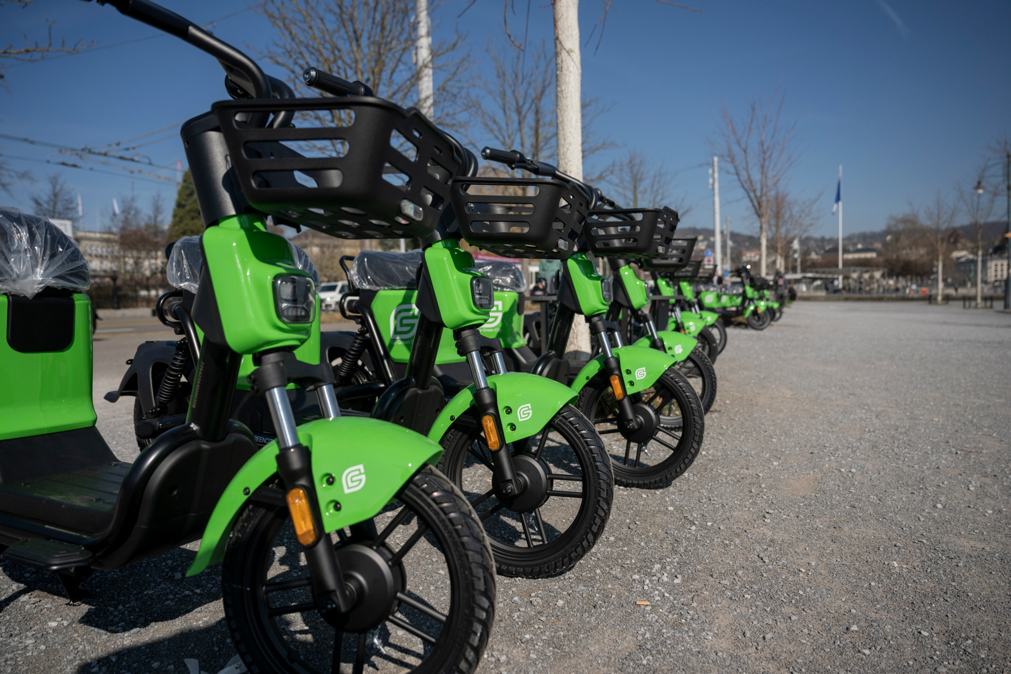 Sécurité routière: Le Conseil fédéral veut serrer la vis pour les scooters électriques