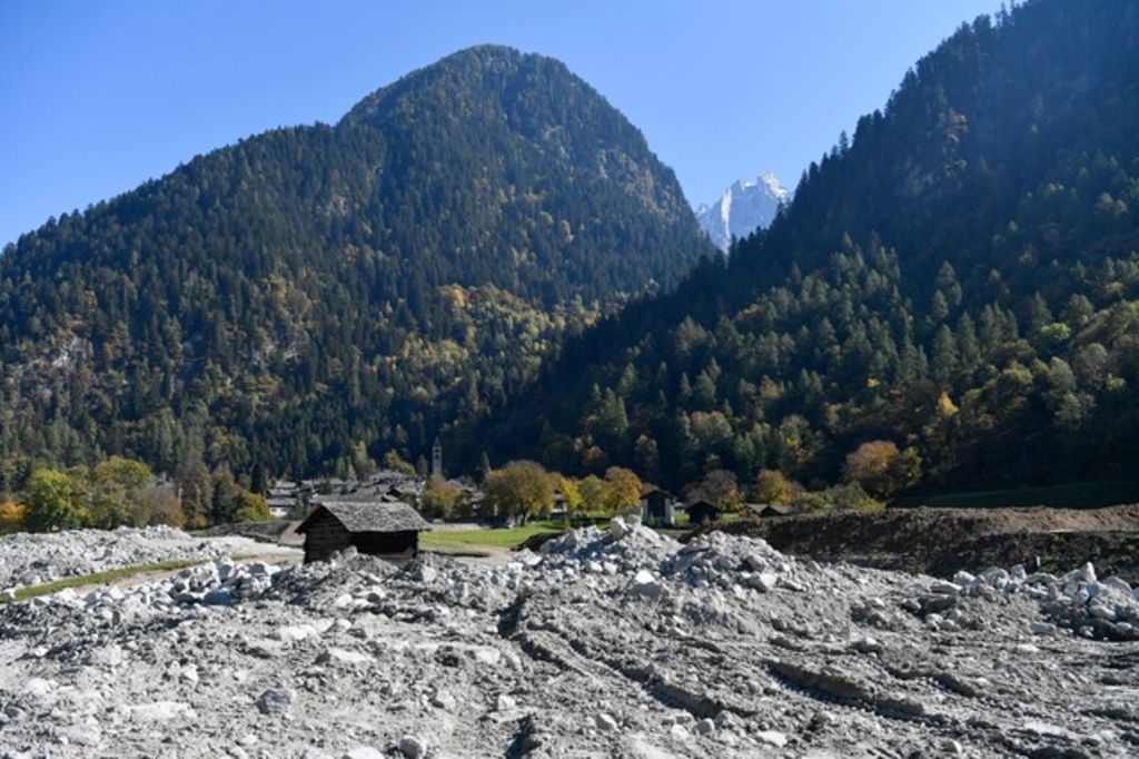 La montagne bouge à nouveau à Bondo