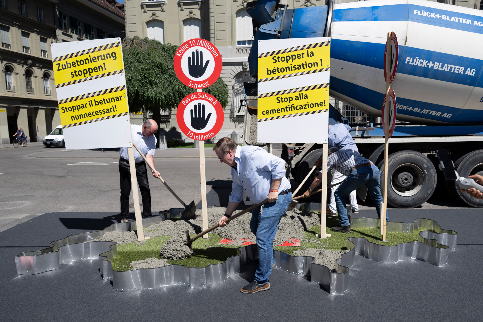 Umfrage zur Abstimmung vom 14. Juni: Der Wind dreht: Knappe Mehrheit will bei der 10-Millionen-Initiative Nein sagen