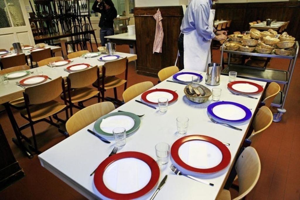 Le PS de Carouge veut ouvrir les restaurants scolaires aux aînés