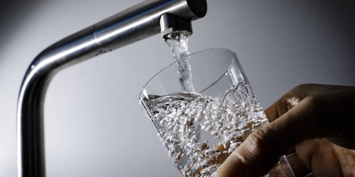 Chemikalie-TFA-Schweizer-Trinkwasser-enth-lt-fast-fl-chendeckend-bedenklichen-Stoff
