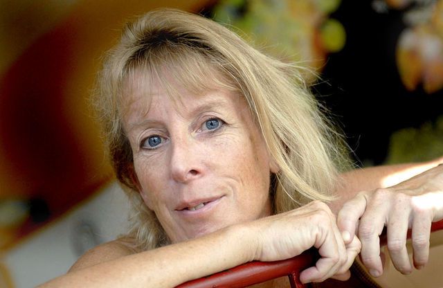 Corinne Desarzens reçoit le Prix Lipp pour «Un roi» Tribune de Genève