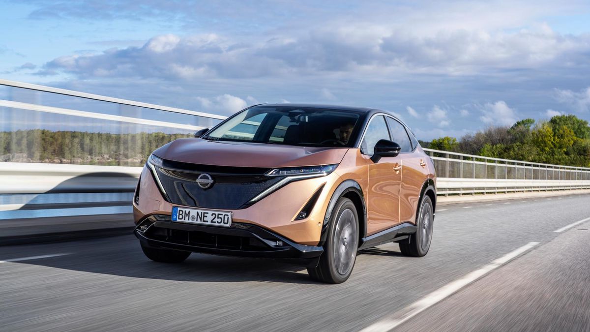 JAPANESE ELECTRIC CAR This little gem brings Nissan into the electric