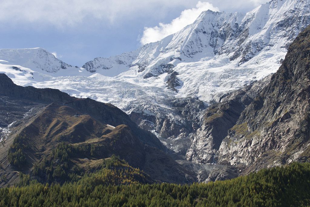 Vue du glacier Feegletscher, au dessus de Saas-Fee