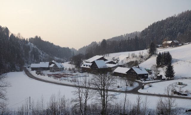 «Einen fröhlichen Geber hat Gott lieb»: Das Areal der Gemeinde Sonnmatt in der Nähe von Mogelsberg SG. Foto: Martin Mischkulnig (13 Photo)
