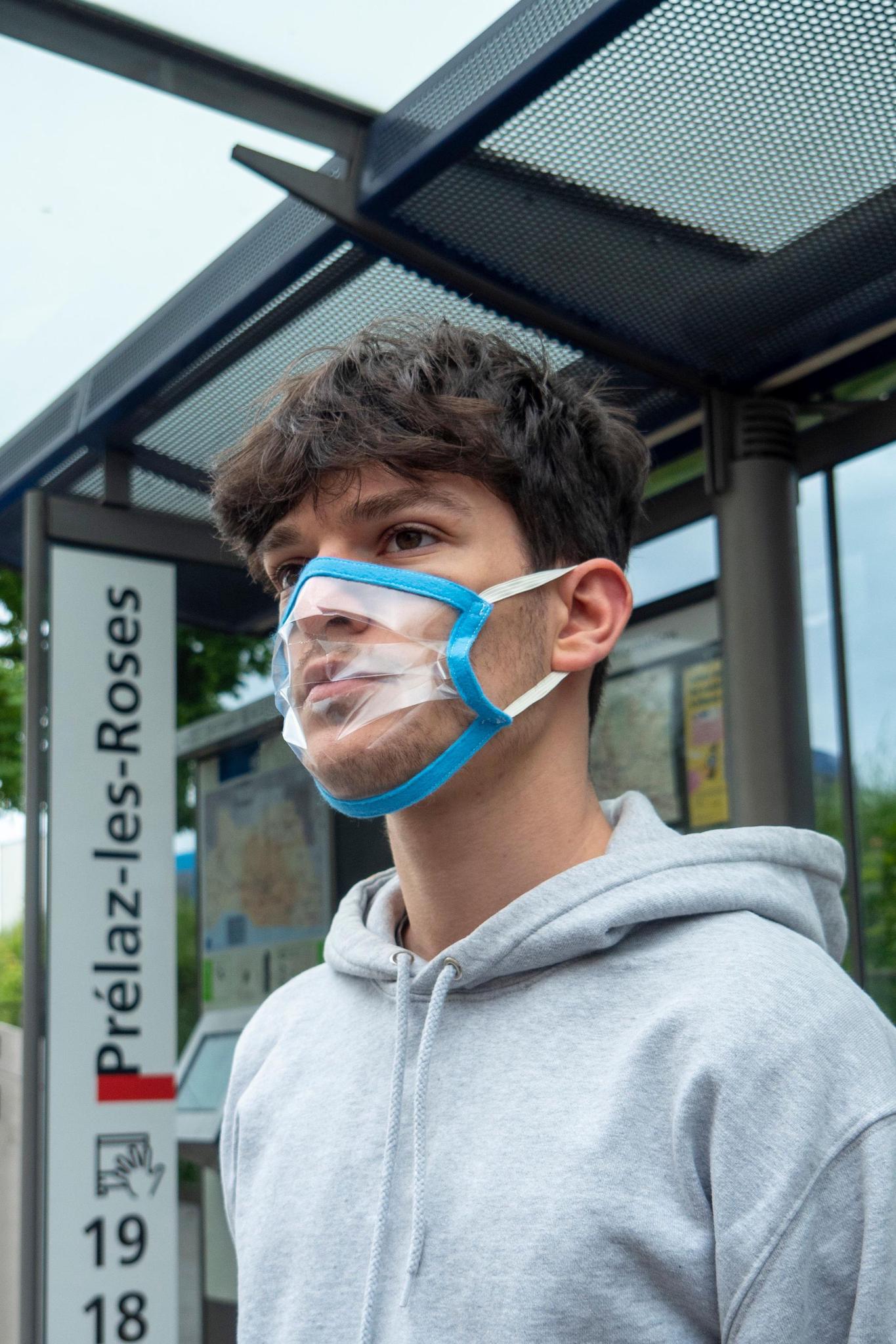 Création du designer Yann Cistac, «Exchange» est l’un des 41 projets présentés à l’initiative du studio Hyperaktiv à Ecublens pour réinventer le masque.