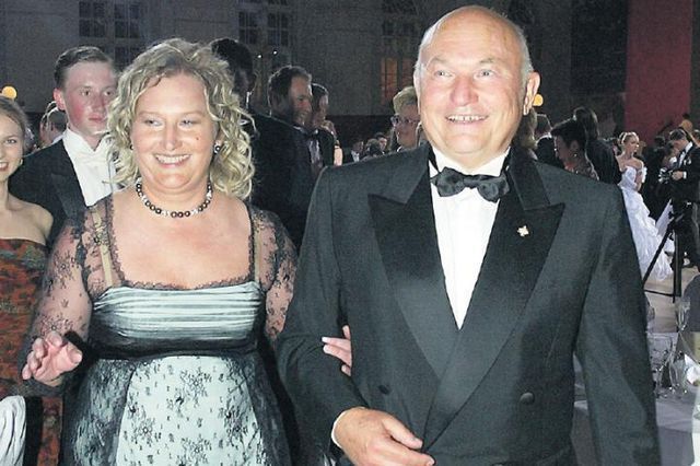 Unter Dauerbeschuss: Juri Luschkow und seine Gattin Jelena Baturina.