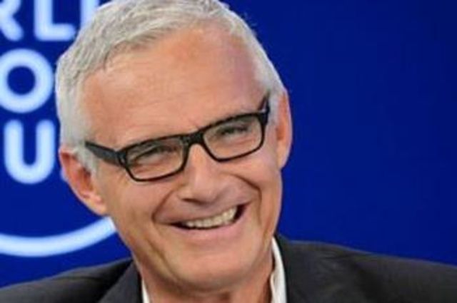 Le président du Conseil d'administration du Credit Suisse Urs Rohner a pris la défense des employés du Credit Suisse auditionnés par le Sénat américain pour avoir supposément organisé la fuite d'avoirs US non déclarés.