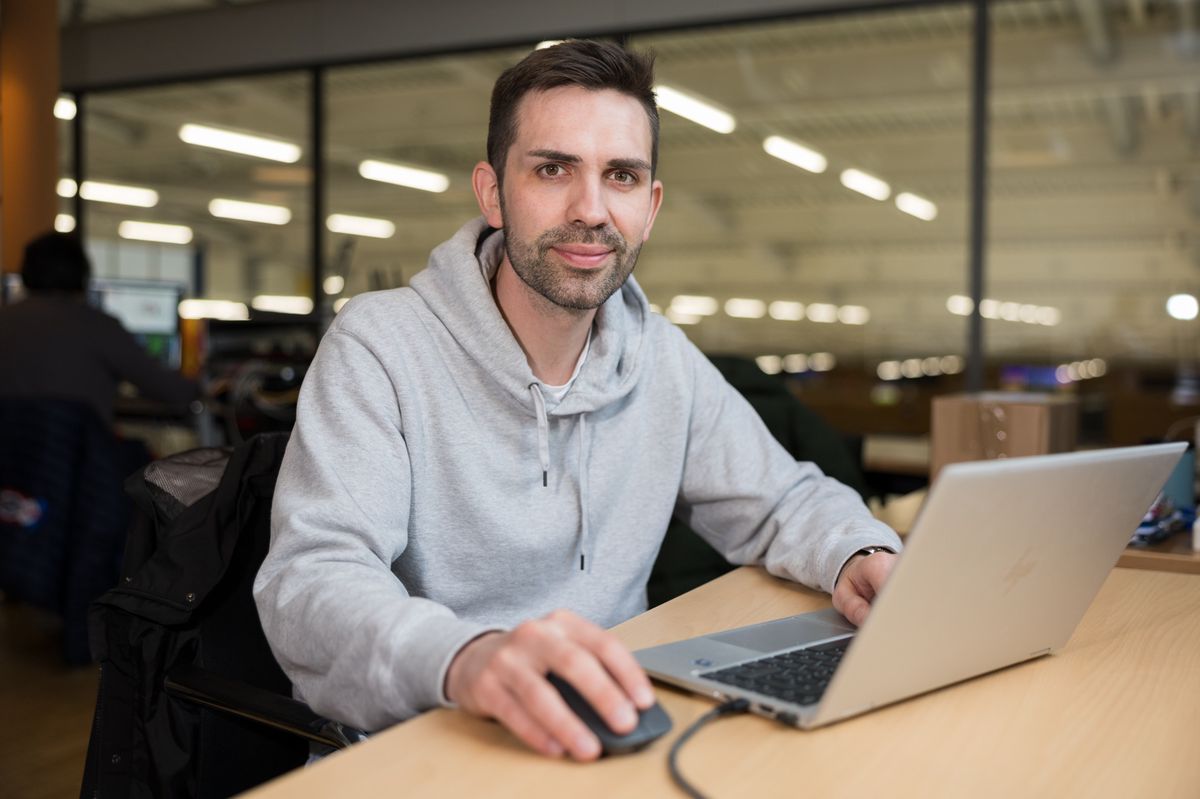 Peter de Cruz le manager du Curling Club Trois-Chene / Geneve, durant les championnats suisse de curling 2024, le mercredi 7 fevrier 2024 au Centre Sportif de Sous-Moulin, a Thonex (Bastien Gallay / GallayPhoto)