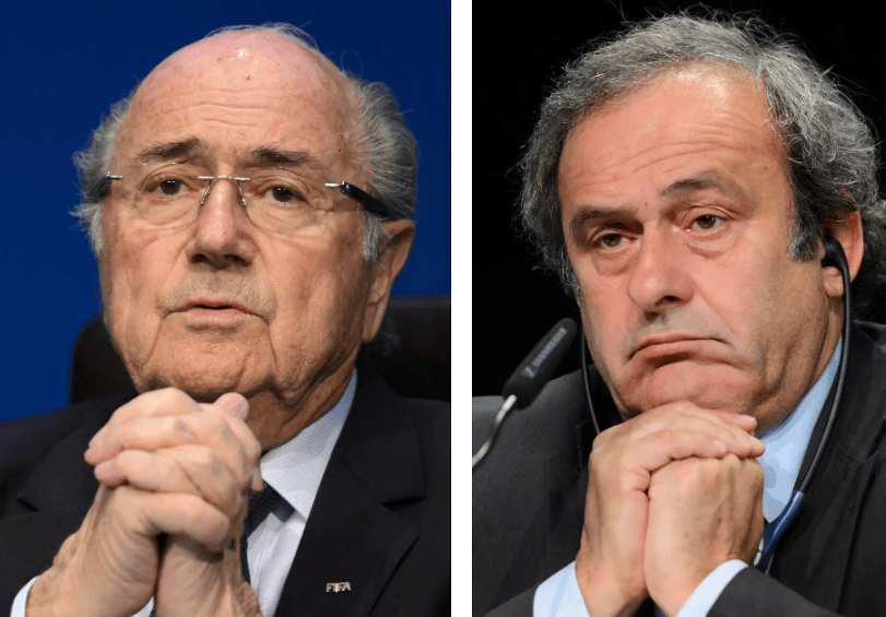 Sur le terrain, Michel Platini (à droite) était le metteur en scène et Sepp Blatter (à gauche) tenait un rôle secondaire. Or en tant que fonctionnaire, c’est Sepp Blatter qui menait la danse. Michel Platini l’a soutenu sur le plan footballistique en 1998 lors du «tournoi Sepp Blatter» à Ulrichen, en Valais.