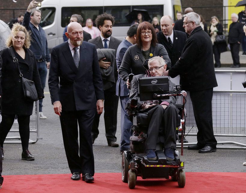 Hat Stephen Hawking Einen Nobelpreis www.bazonline.ch