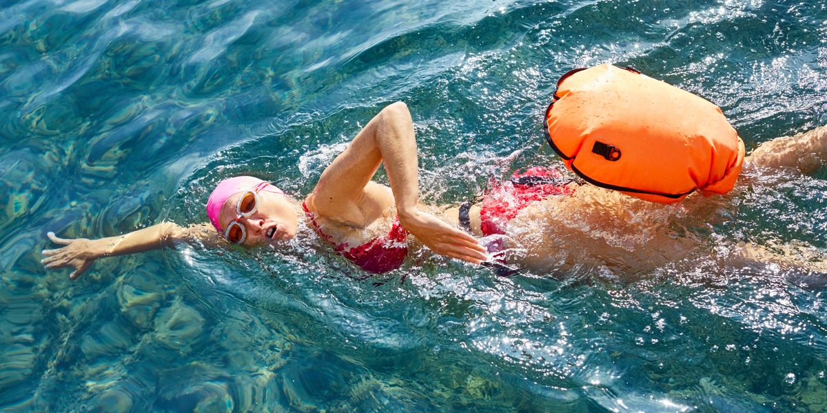 Schwimmen-in-Fl-ssen-und-Seen-Boje-Schwimmsack-Weste-Welche-Schwimm-hilfen-bieten-echten-Schutz-