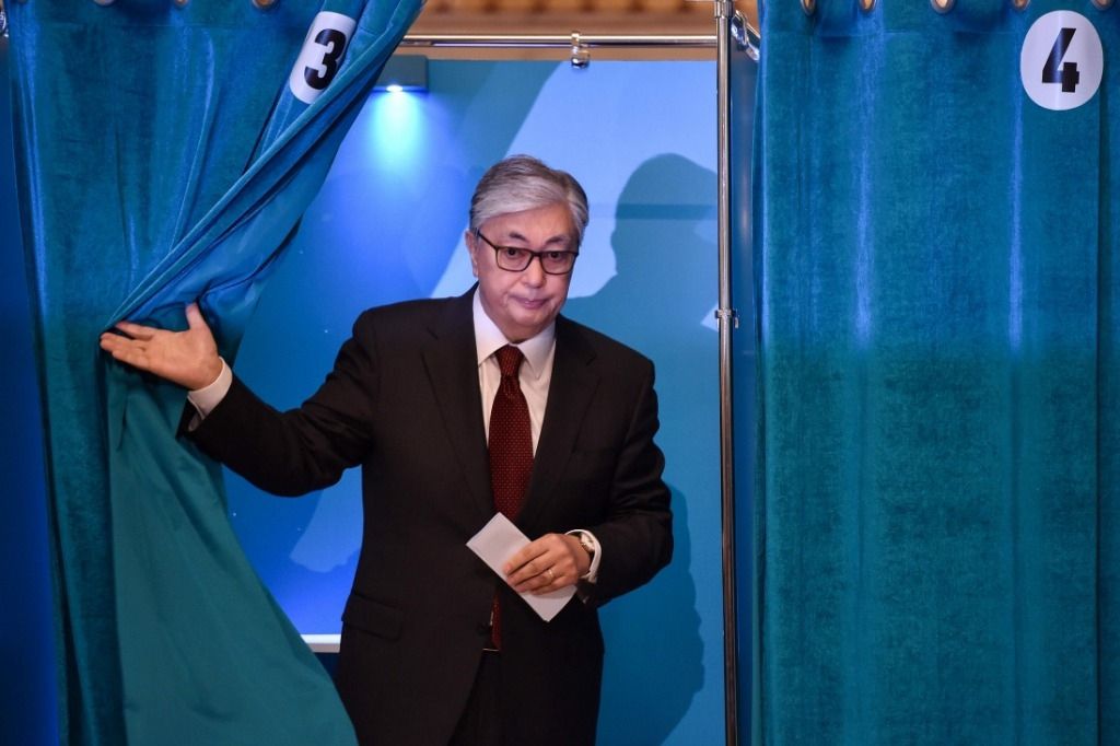 Un protégé de l'autocrate remporte la présidentielle