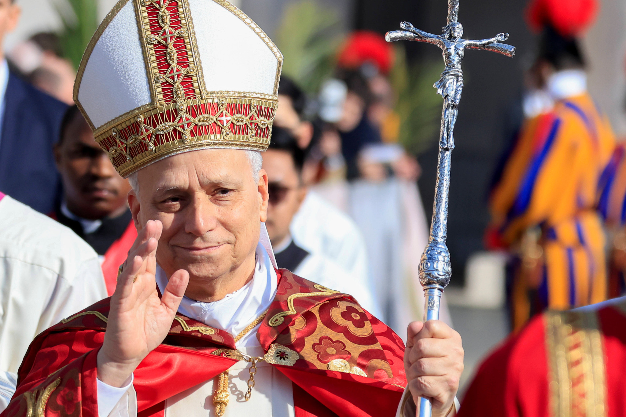 Erstes Ostern als Pontifex: Papst Leo XIV. feiert Palmsonntag-Messe
