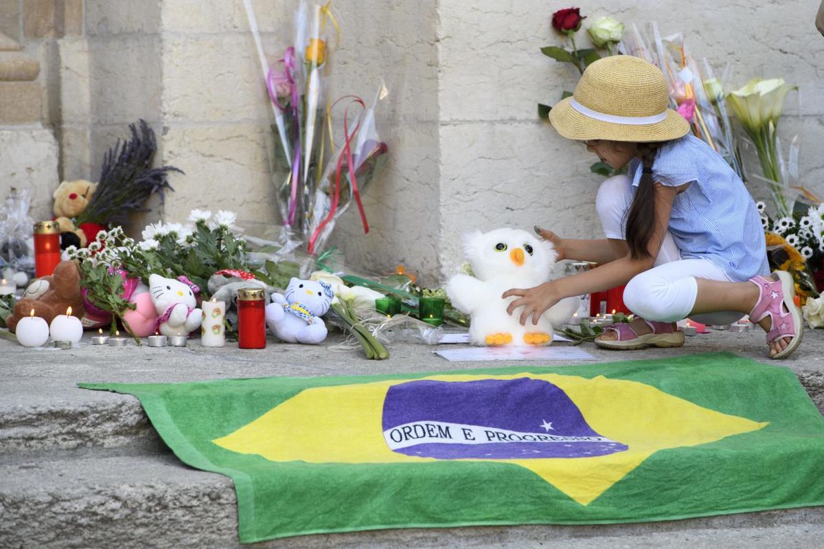 De Quelle Origine Est Kayla Du Reste Du Monde Attentat de Nice (F): La mère de Kayla fait aussi partie des victimes - 20  minutes
