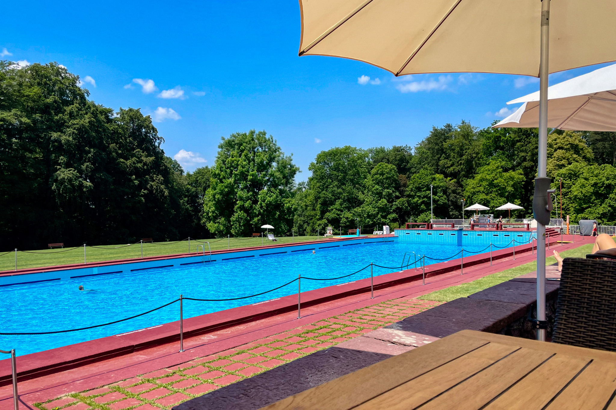 Freibad in Zürich: Dolder-Bad wird erst ab Mitte Juni wiedereröffnet